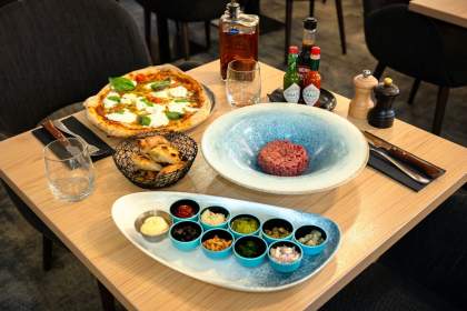Restaurant Italien Mulhouse · Bella Society · Holiday Inn